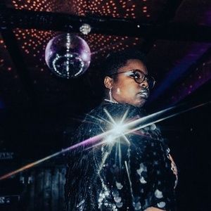 Meet your Posher, Leigh